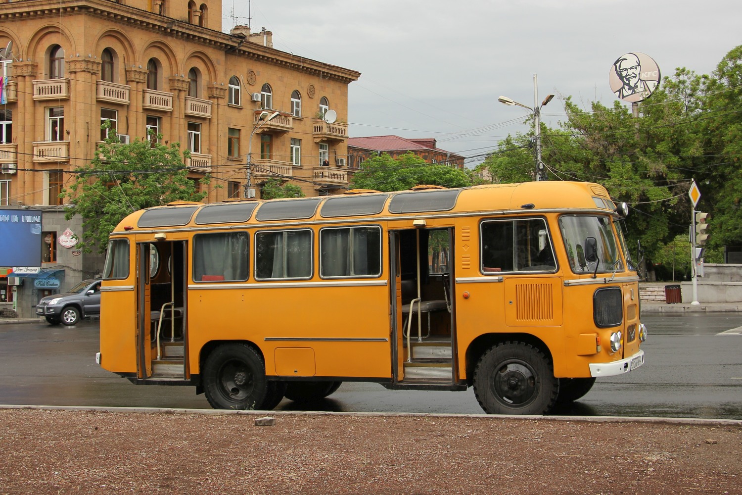 Армения, ПАЗ-672 (все) № 12 UO 981