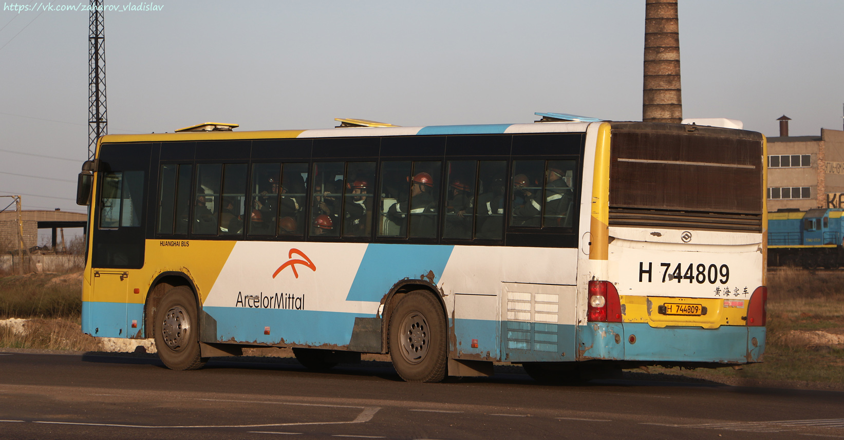 Карагандинская область, Huang Hai DD6109S22 № H 744809