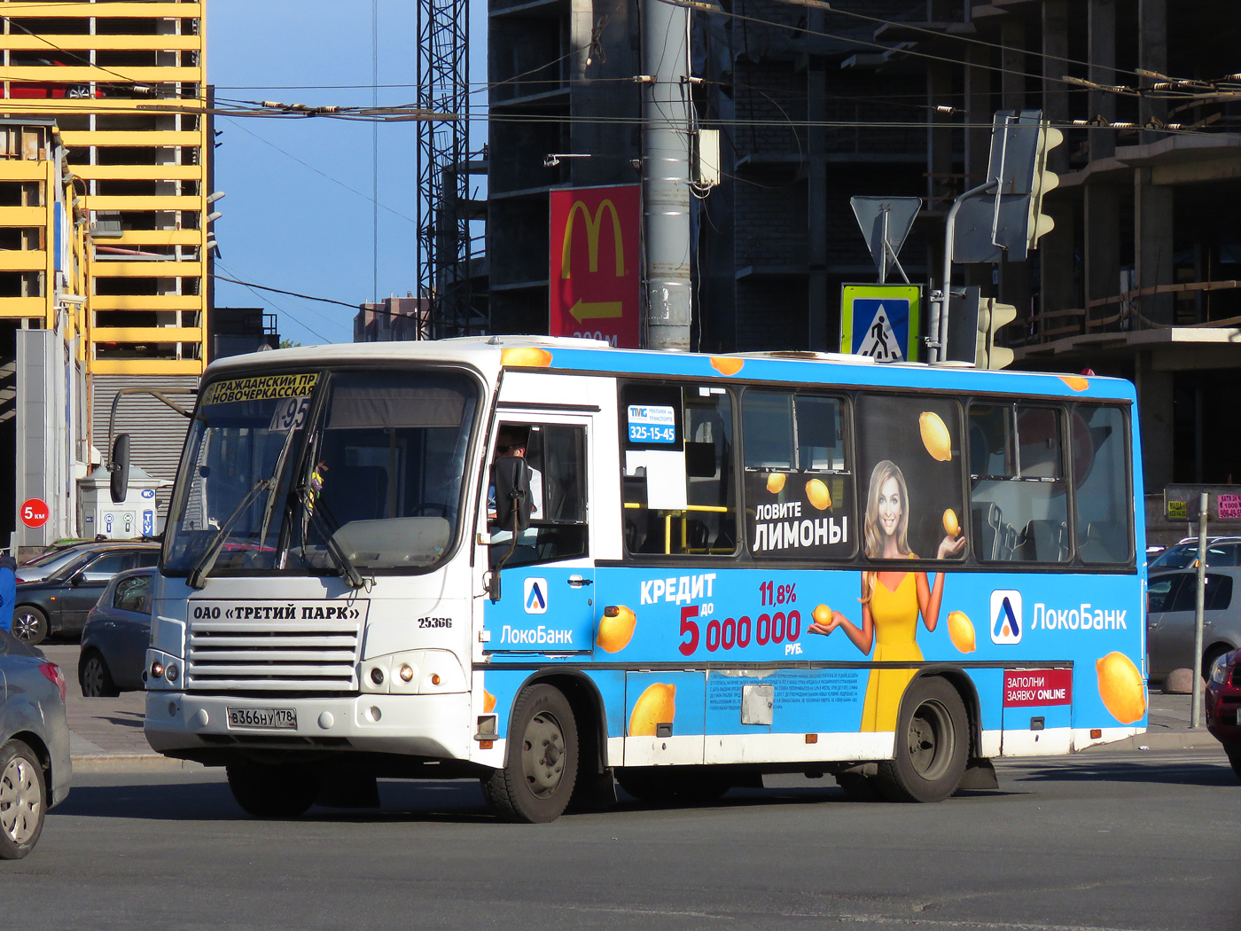 Szentpétervár, PAZ-320402-05 sz.: В 366 НУ 178