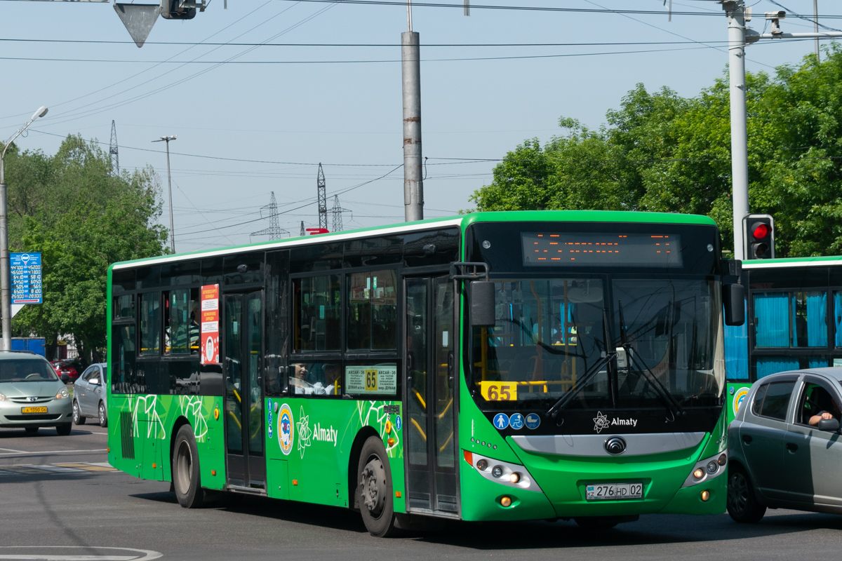 Алматы, Yutong ZK6118HGA № 276 HD 02