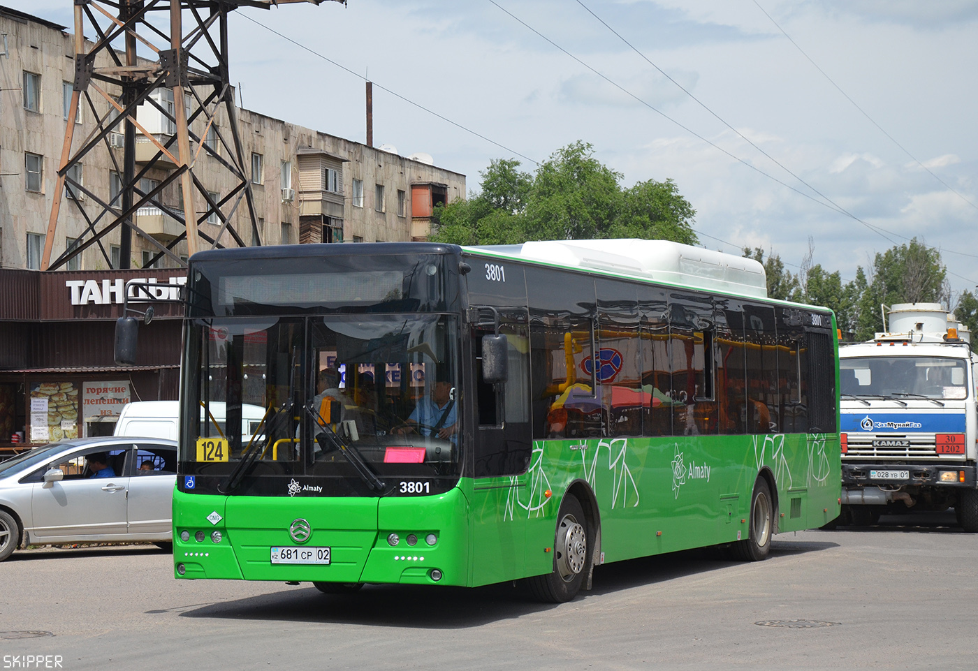 Ałmaty, Golden Dragon XML6125CN (Hyundai Trans Auto) Nr 3801