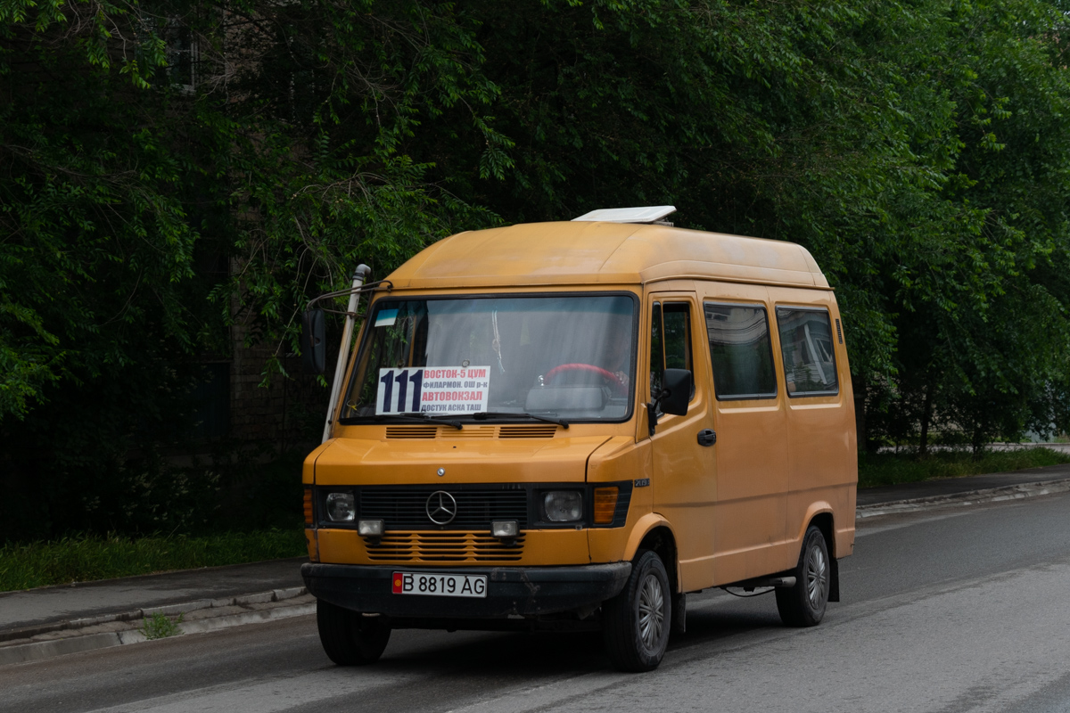 Кыргызстан, Mercedes-Benz T1 209D № B 8819 AG