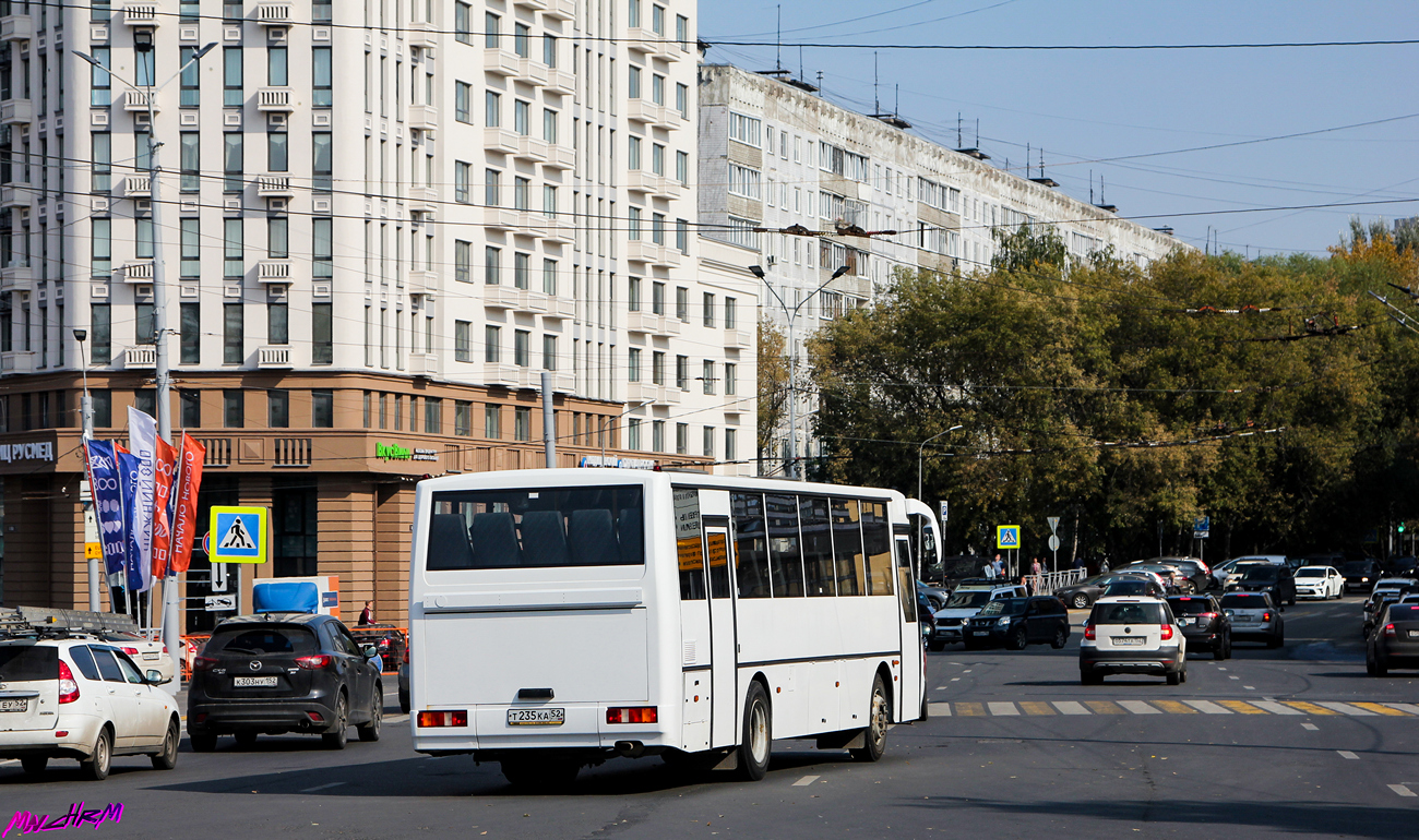 Нижегородская область, КАвЗ-4238-42 № Т 235 КА 52