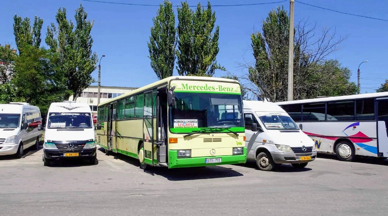 Молдавия, Mercedes-Benz Sprinter W904 416CDI № IL BM 492; Молдавия, Mercedes-Benz O408 № STS 772