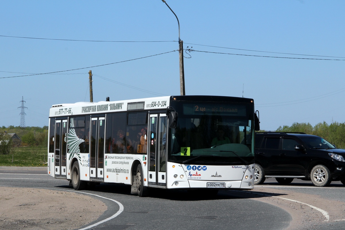 Ленинградская область, МАЗ-203.069 № Е 002 РМ 198