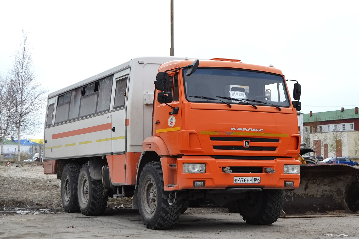 Ханты-Мансийский АО, НефАЗ-4208-34 № Е 476 НМ 186
