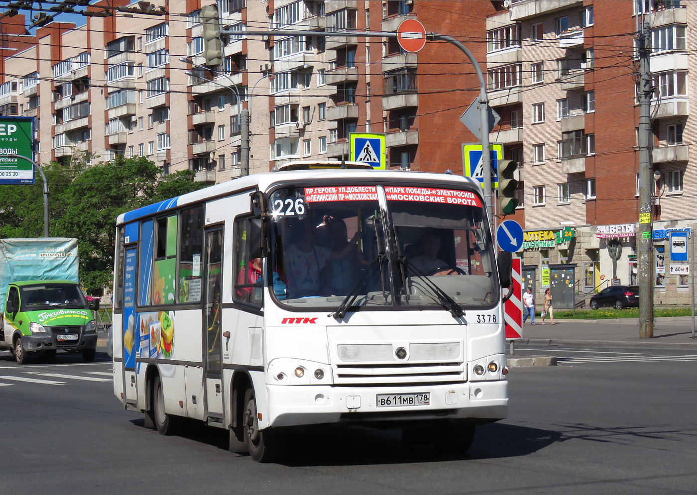 Saint Petersburg, PAZ-320402-05 # n378