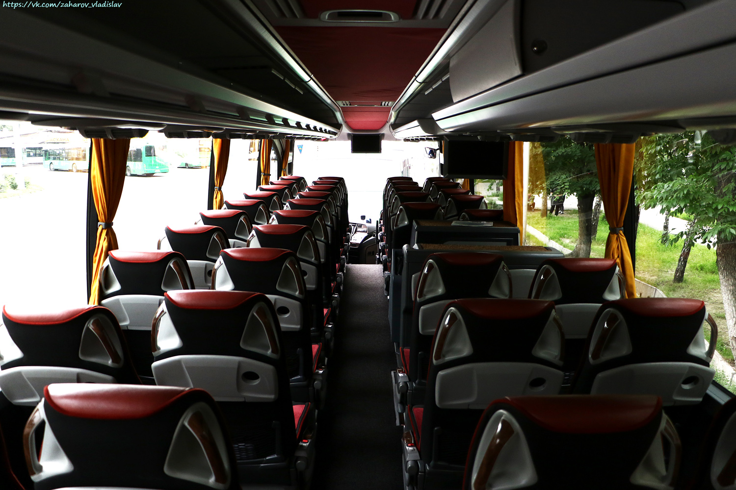 Алматы, Mercedes-Benz Travego II 15RHD facelift № 989 DFB 02