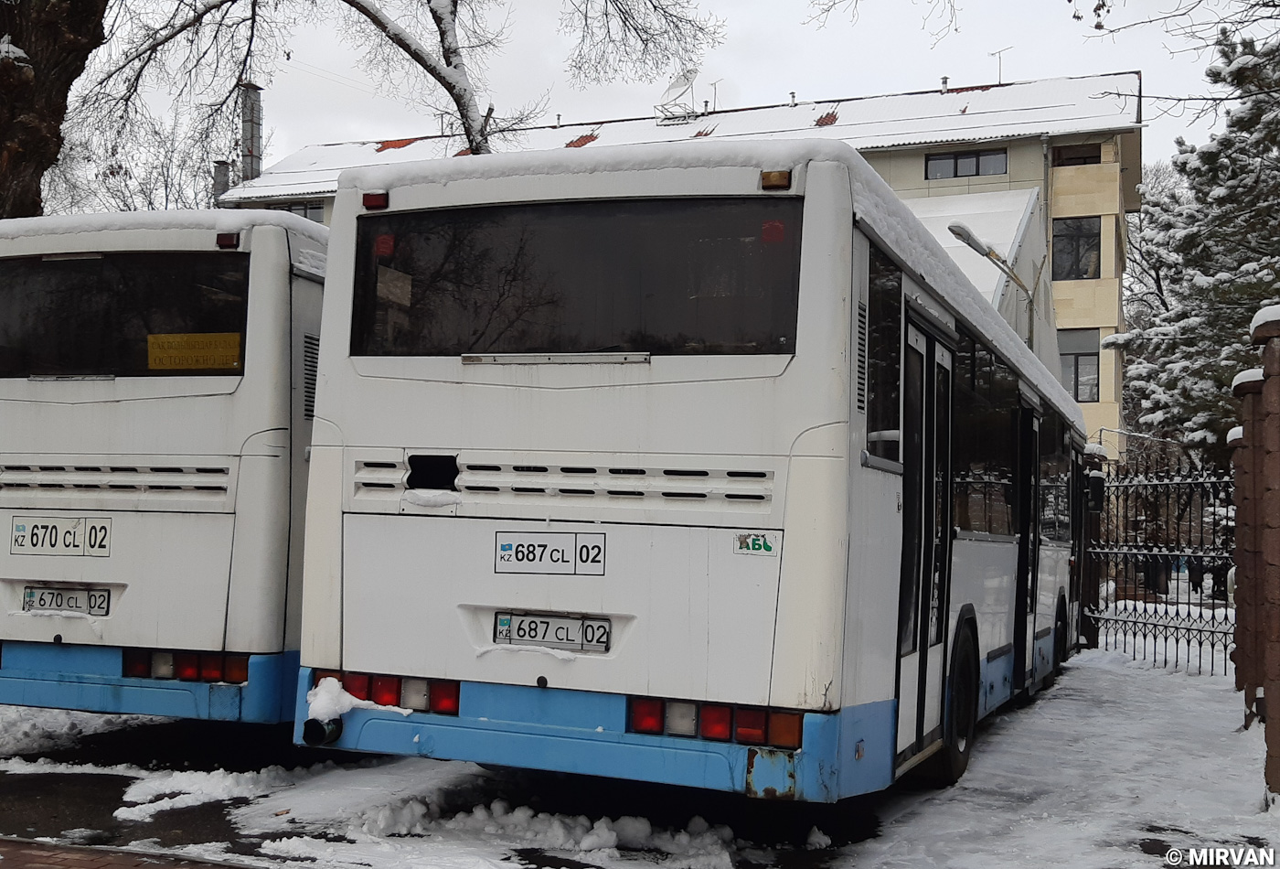 Алматы, НефАЗ-5299 ("КамАЗ-Инжиниринг") № 687 CL 02