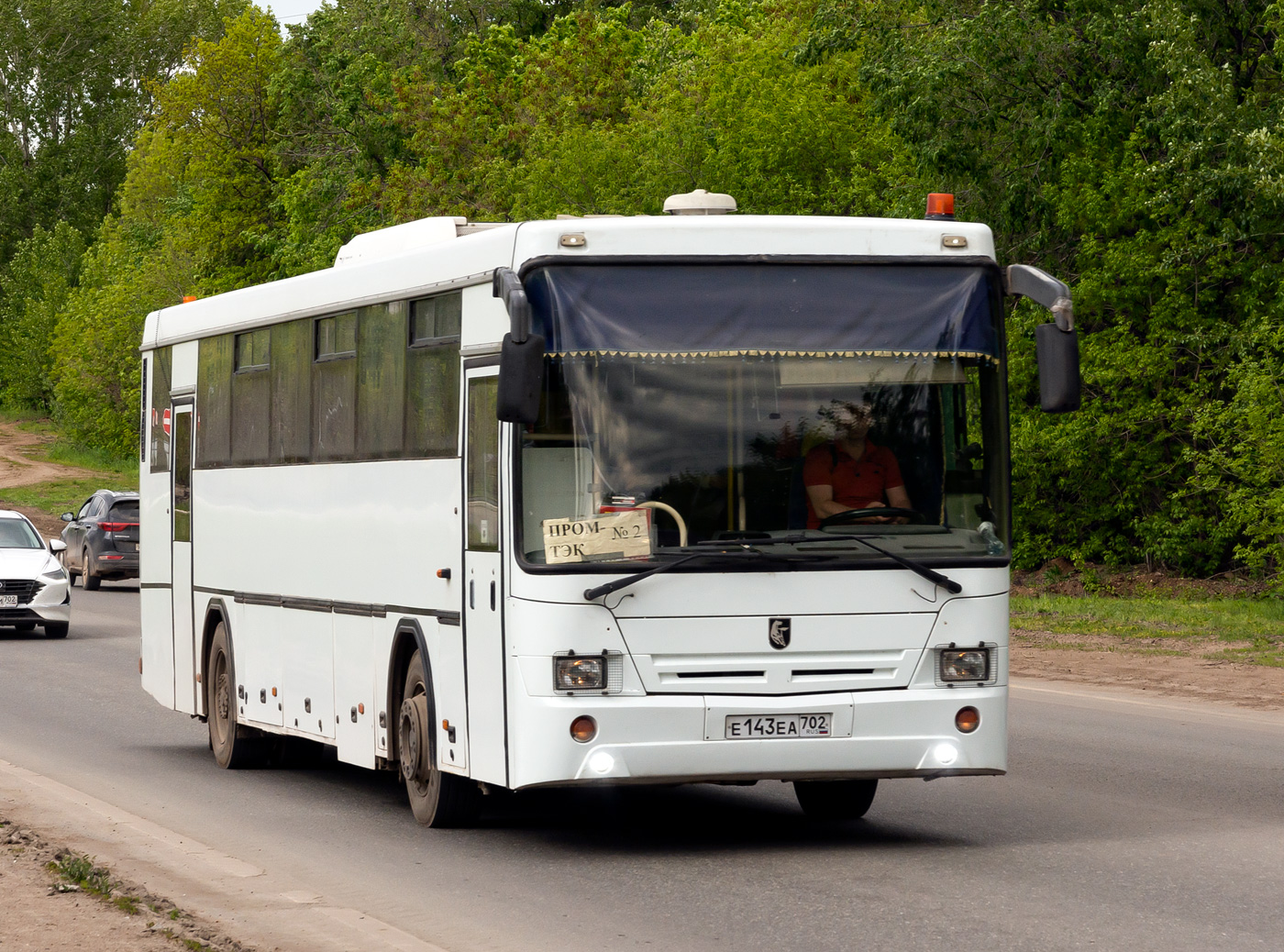 Башкортостан, НефАЗ-5299-17-32 № Е 143 ЕА 702