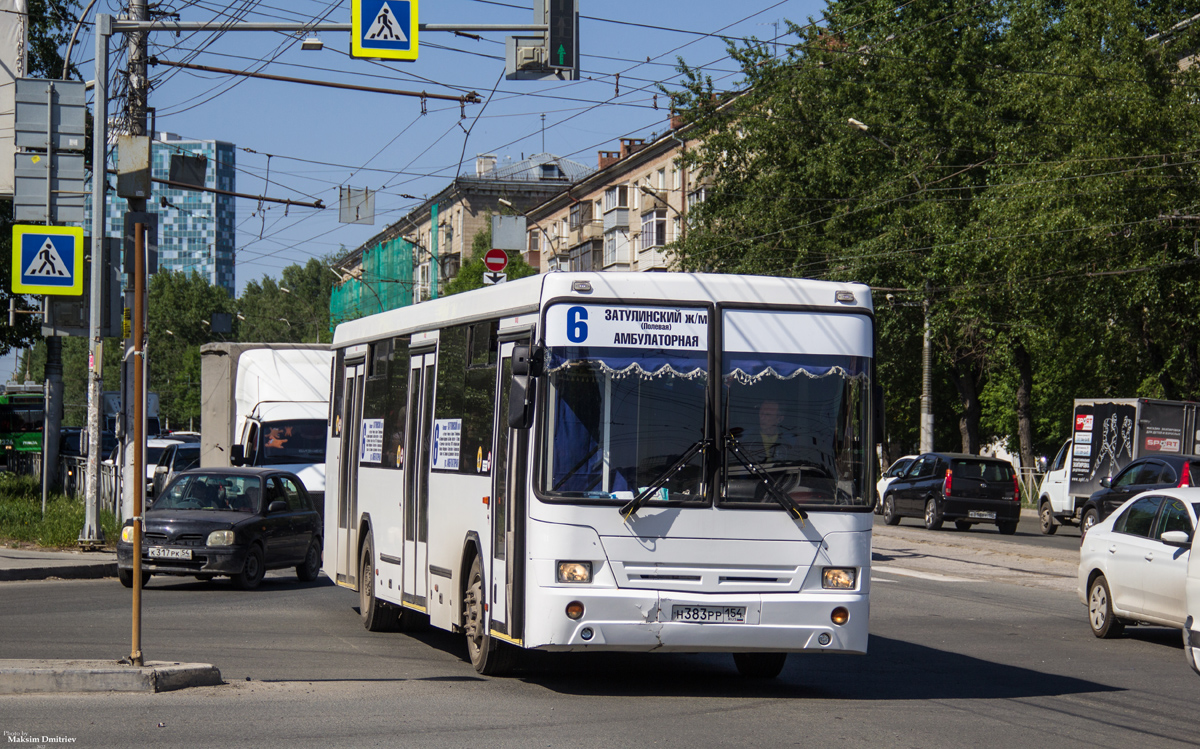 Новосибирская область, НефАЗ-5299-10-32 № Н 383 РР 154