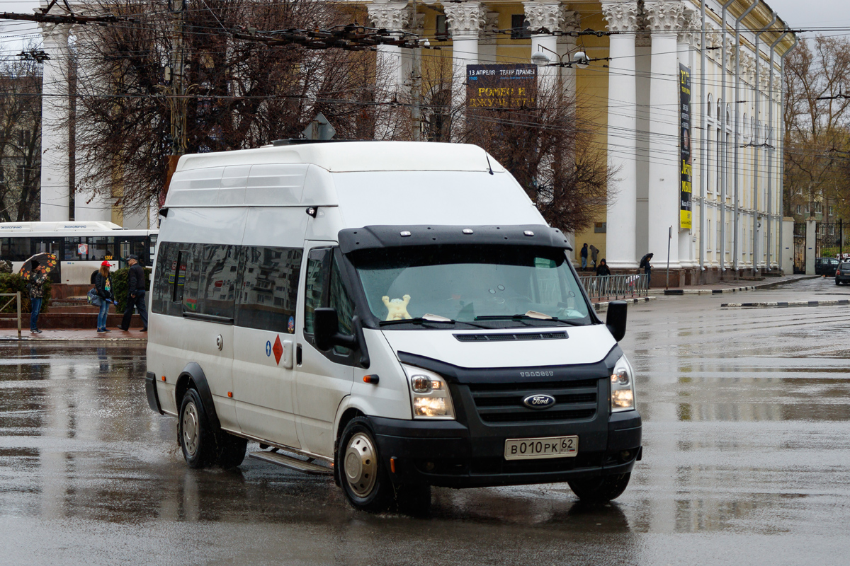 Рязанская область, Нижегородец-222709  (Ford Transit) № В 010 РК 62