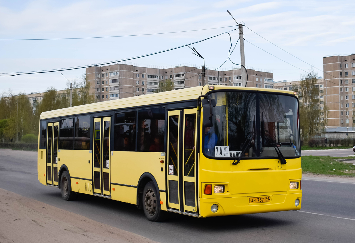 Тверская область, ЛиАЗ-5256.36 № АН 757 69