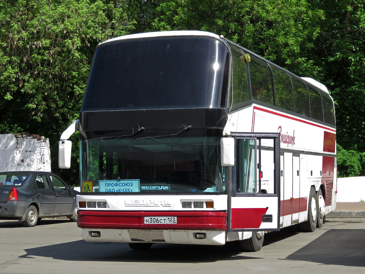 Кировская область, Neoplan N117/3H Spaceliner № Н 306 СТ 123