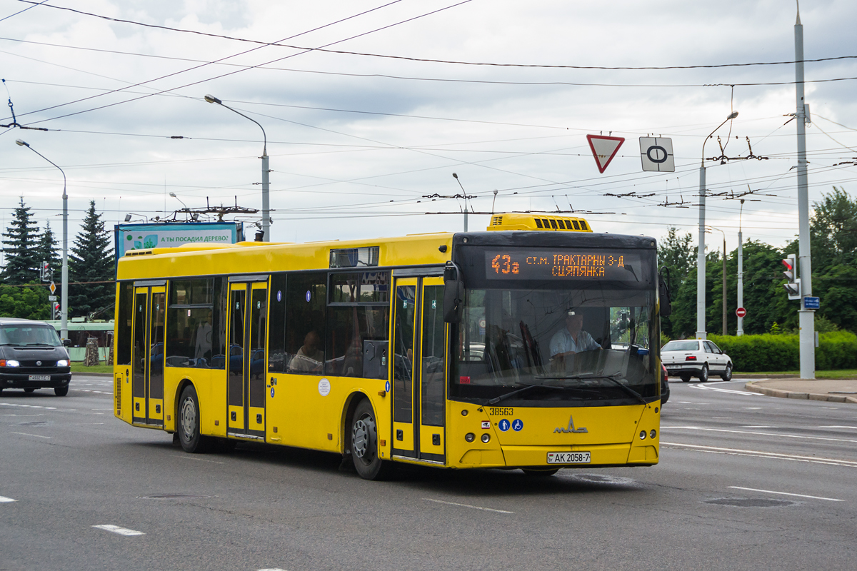 Mińsk, MAZ-203.076 Nr 038563