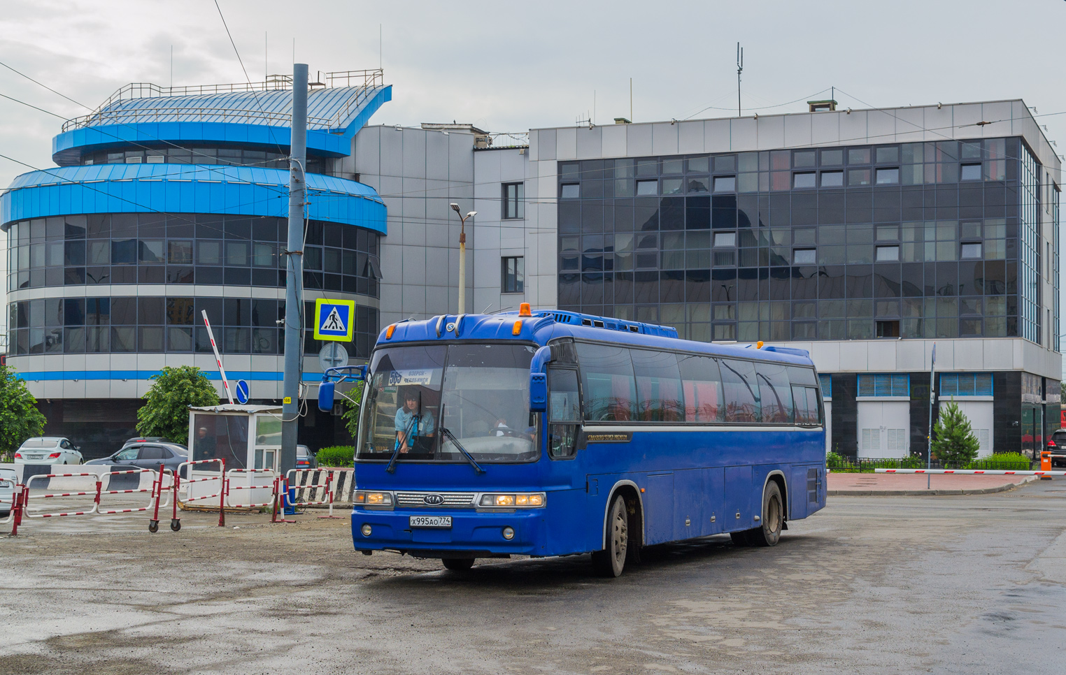 Chelyabinsk region, Kia Granbird # Х 995 АО 774