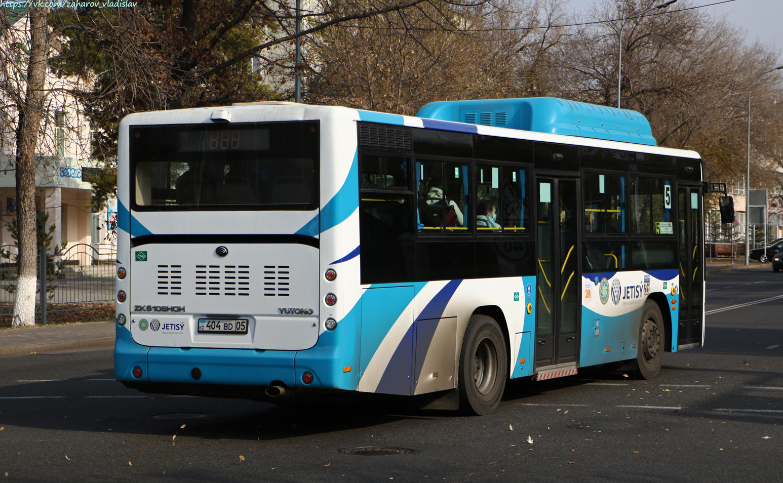 Jetisu region, Yutong ZK6108HGH (SaryarkaAvtoProm) # 404 BD 05