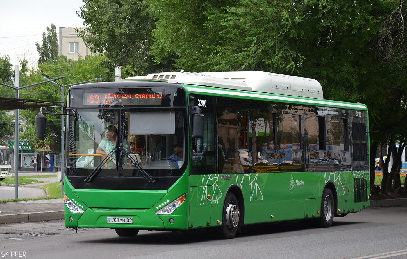 Алматы, Zhong Tong LCK6125HGAN № 3280