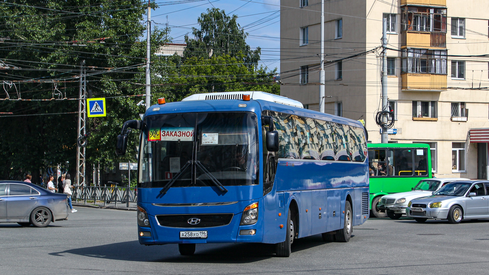 Свердловская область, Hyundai Universe Space Luxury № А 258 ХО 196