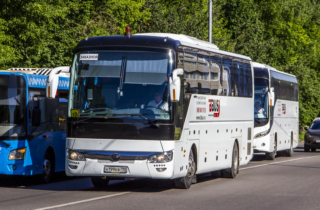 Вднх 392 автобус. Yutong zk6122h9. Ютонг 6122 н9. Туристический автобус Yutong zk6122h9. Yutong zk6122 h9 н691ас198.