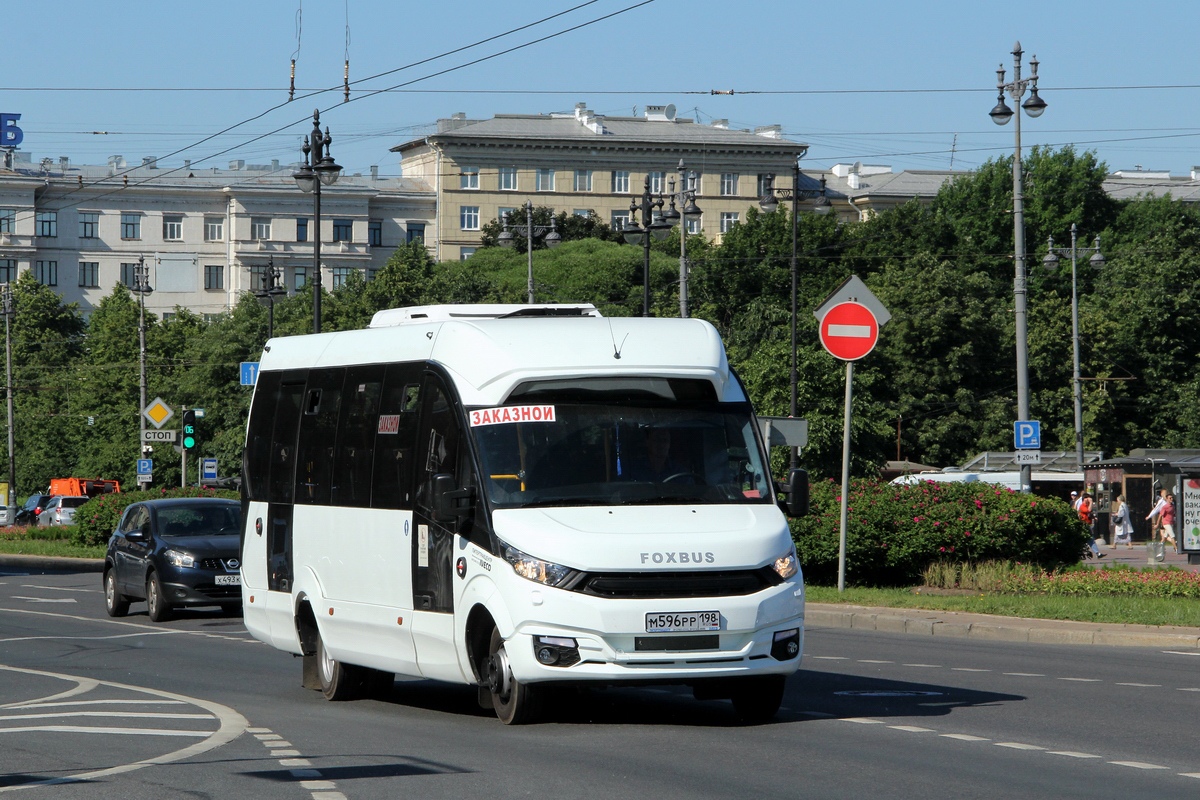 Санкт-Петербург, FoxBus 62411-09 № М 596 РР 198