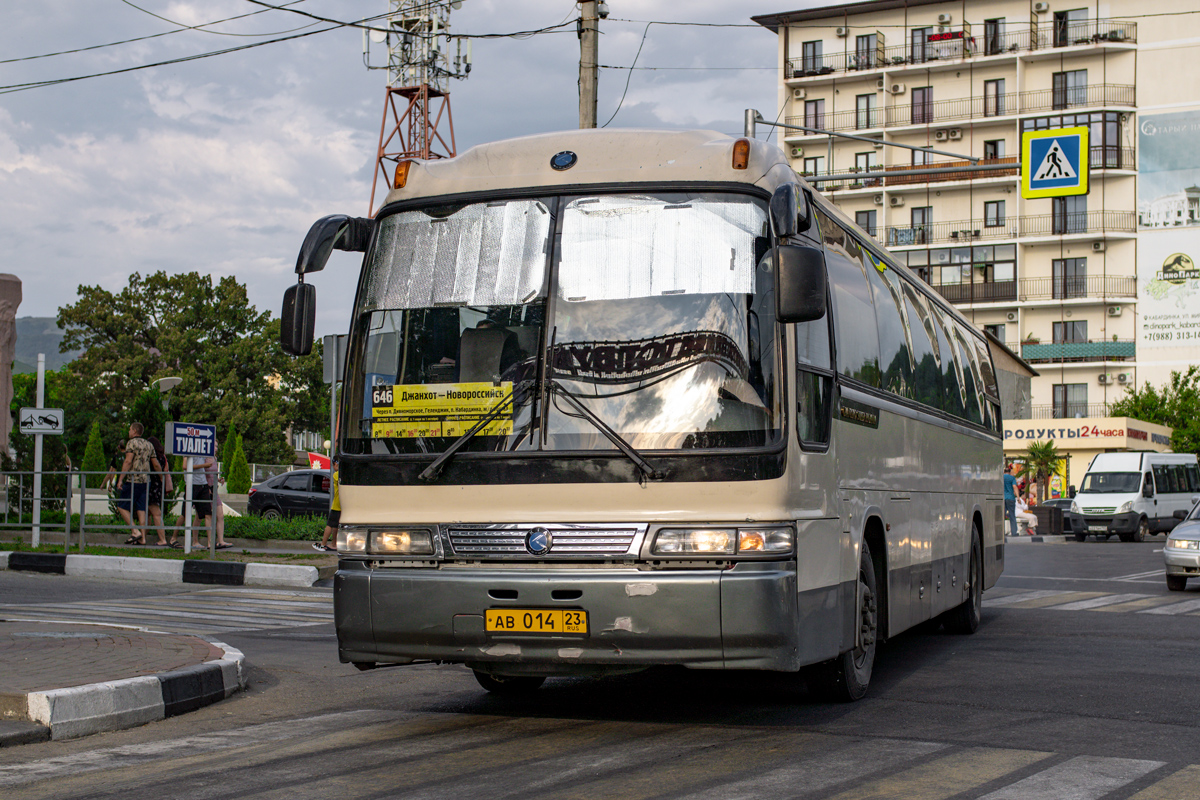 Краснодарский край, Kia Granbird Super Premium № АВ 014 23