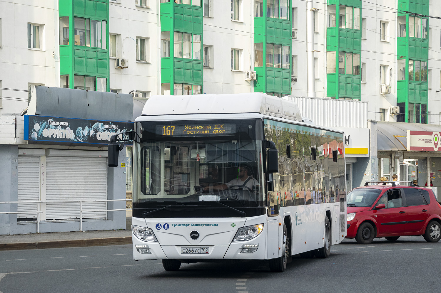 Башкортостан, Lotos-105C02 № Е 266 УС 702