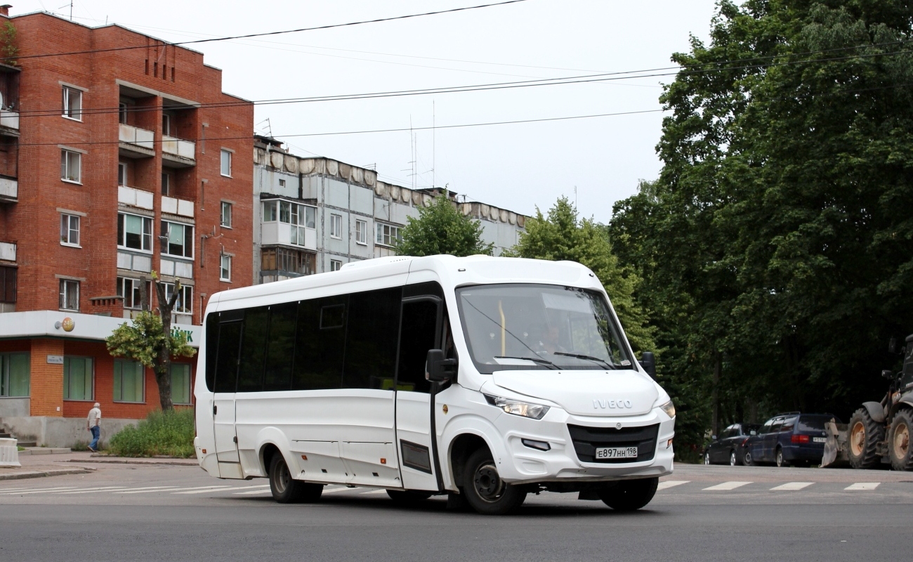 Санкт-Петербург, Нижегородец-VSN900 (IVECO) № Е 897 НН 198