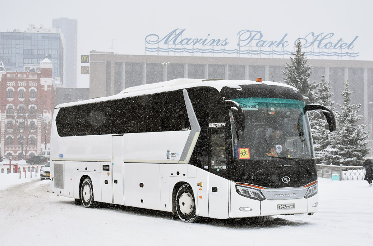 Свердловская область, King Long XMQ6129Y № Е 242 РМ 196