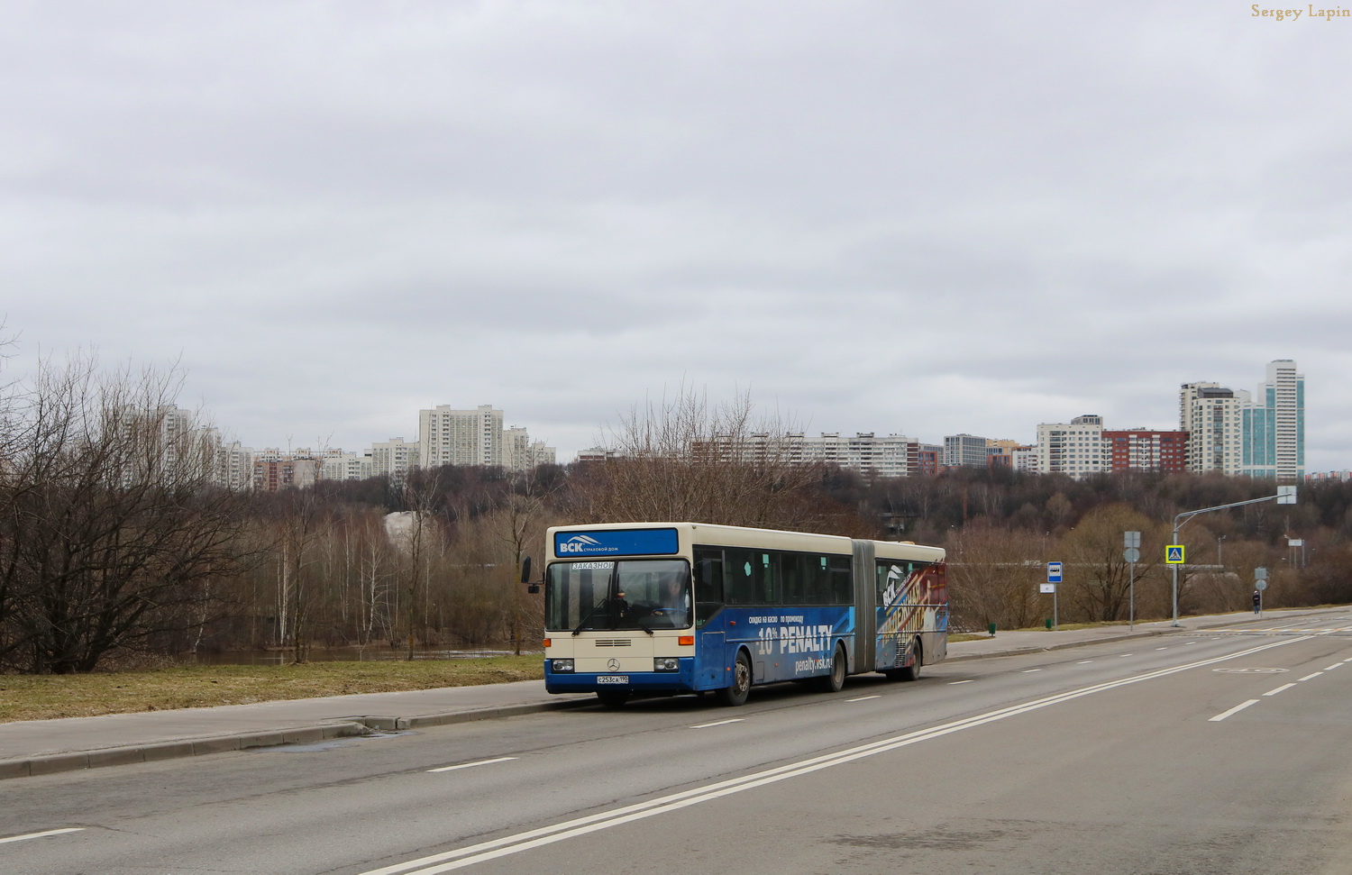 Москва, Mercedes-Benz O405G № С 253 СА 190