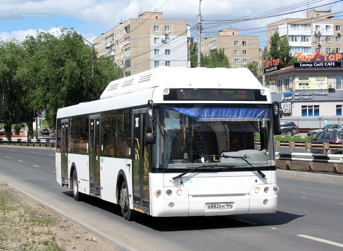 Саратовская область, ЛиАЗ-5292.67 (CNG) № В 882 ЕН 164