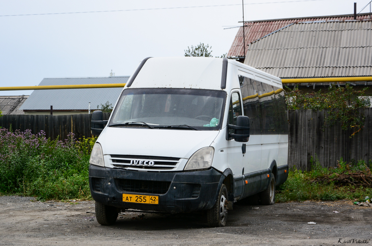 Кемеровская область - Кузбасс, Росвэн-3275 (IVECO Daily) № АТ 255 42
