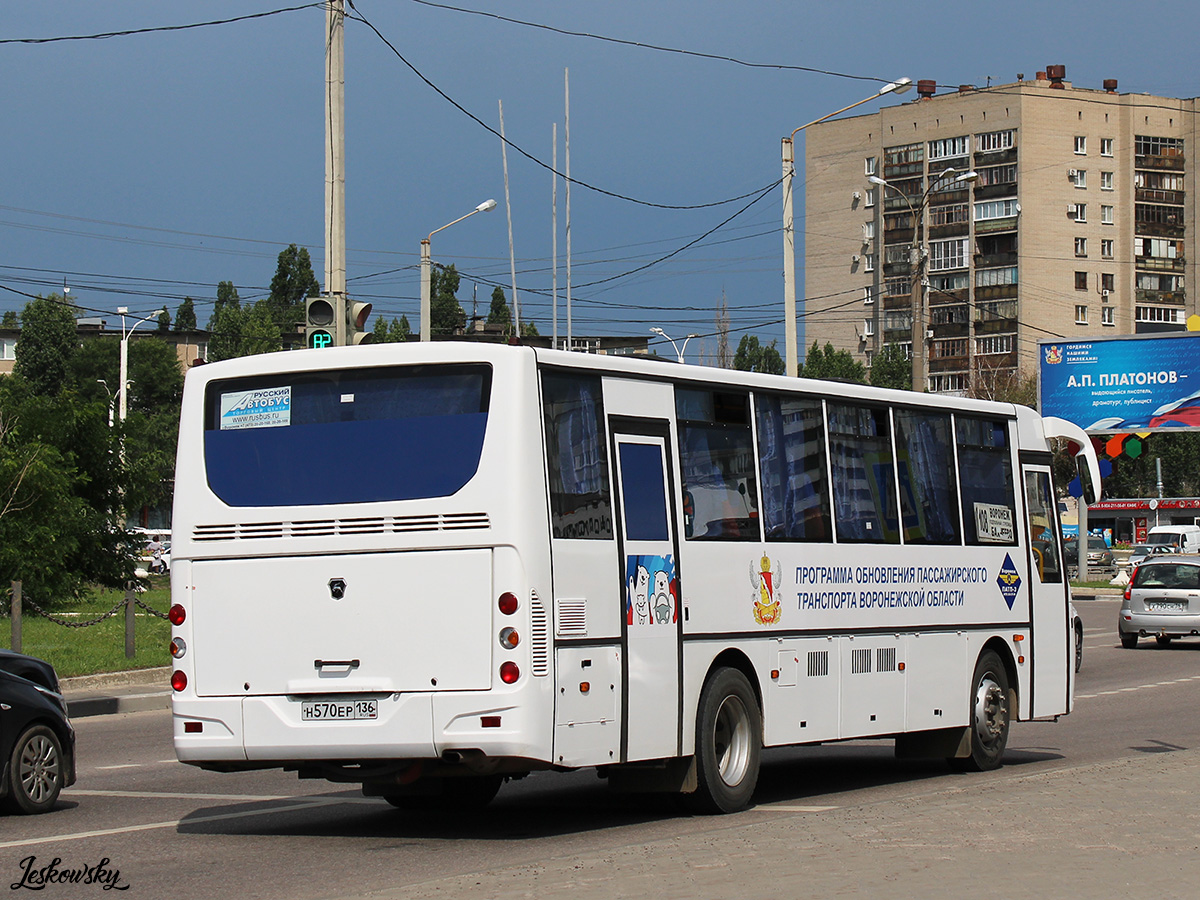 Воронежская область, КАвЗ-4238-81 № Н 570 ЕР 136