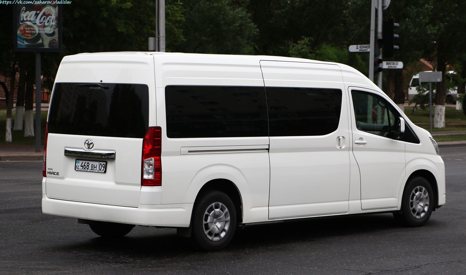 Карагандинская область, Toyota HiAce GDH322L № 468 BH 09