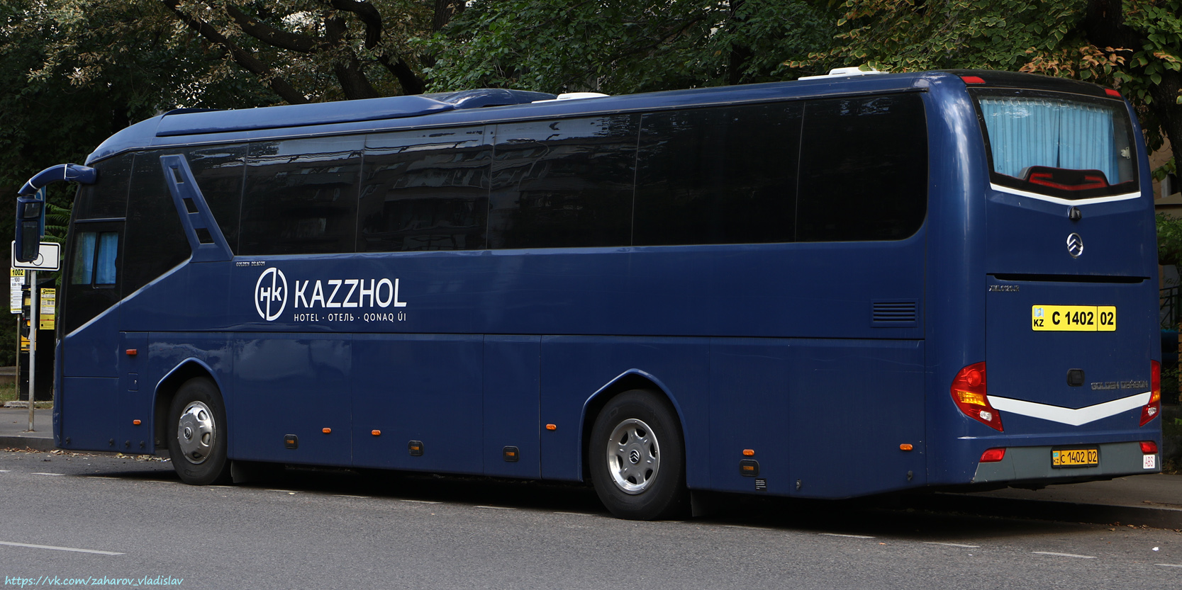 Алматы, Golden Dragon XML6126JR № C 1402 02