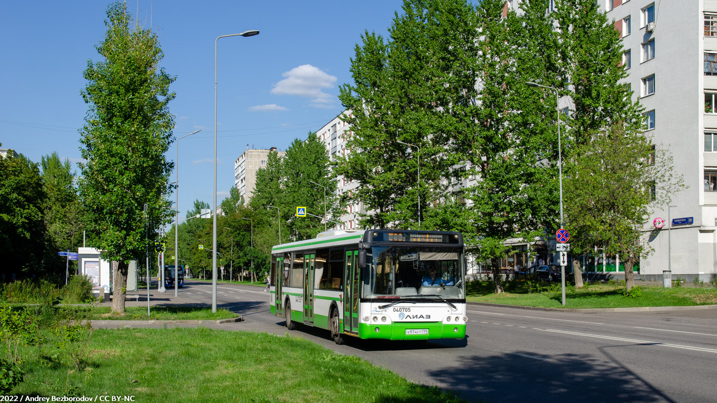 Москва, ЛиАЗ-5292.22 (2-2-2) № 040705