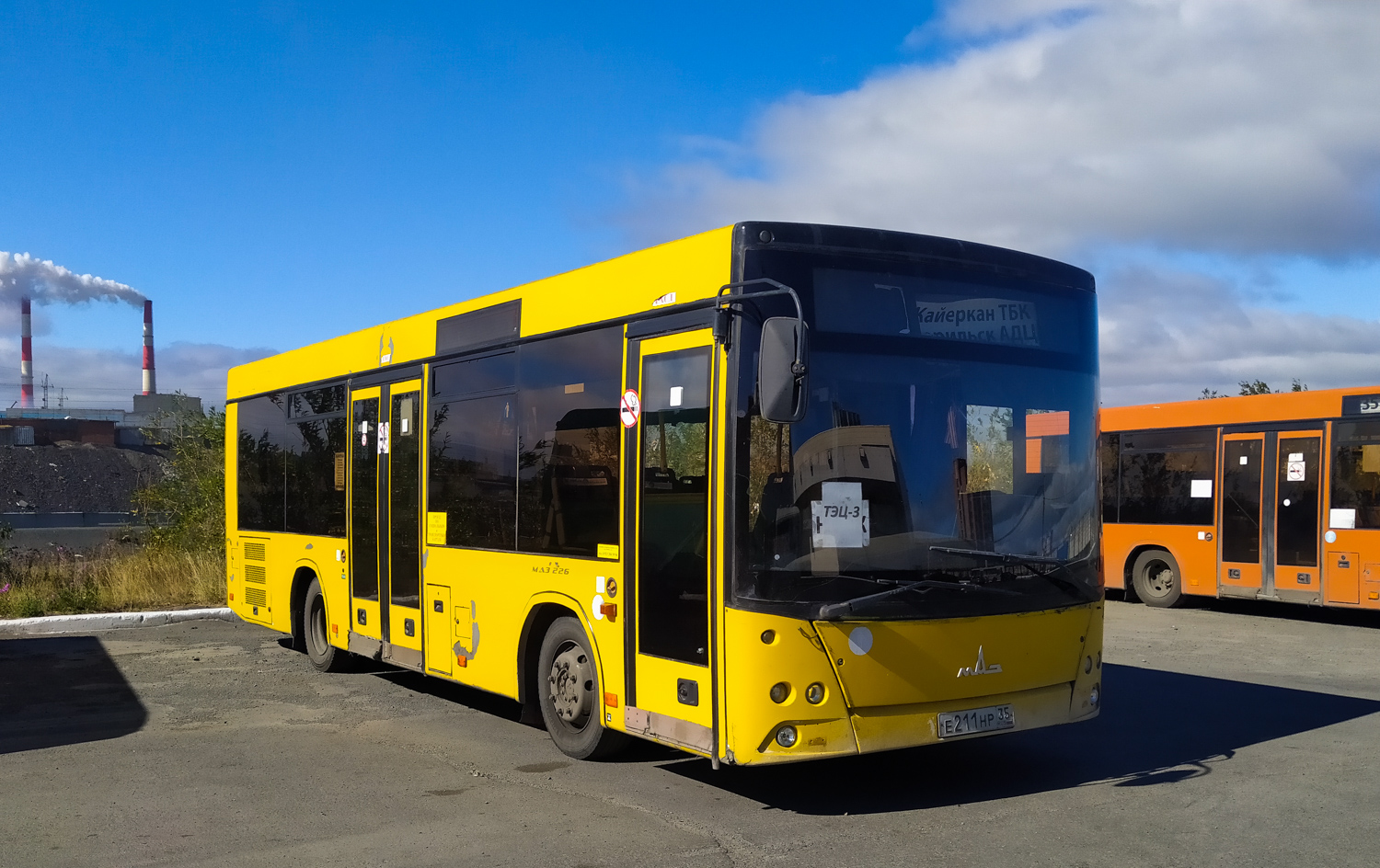 Красноярский край, МАЗ-226.063 № Е 211 НР 35