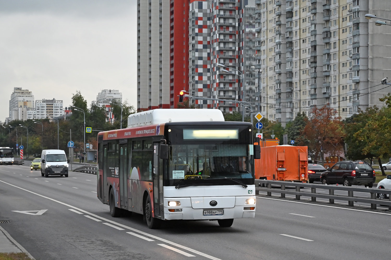 Maskva, Yutong ZK6118HGA Nr. В 988 АР 799