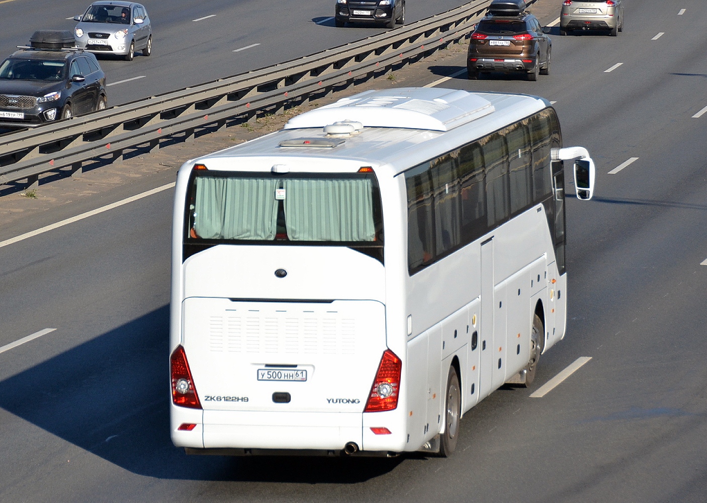 Ростовская область, Yutong ZK6122H9 № У 500 НН 61