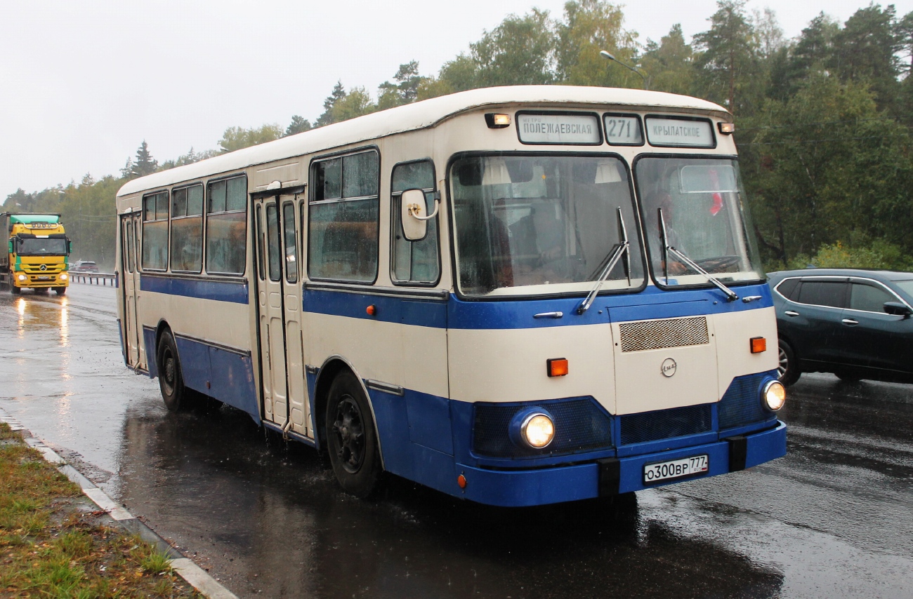 Москва, ЛиАЗ-677М (ТоАЗ) № О 300 ВР 777