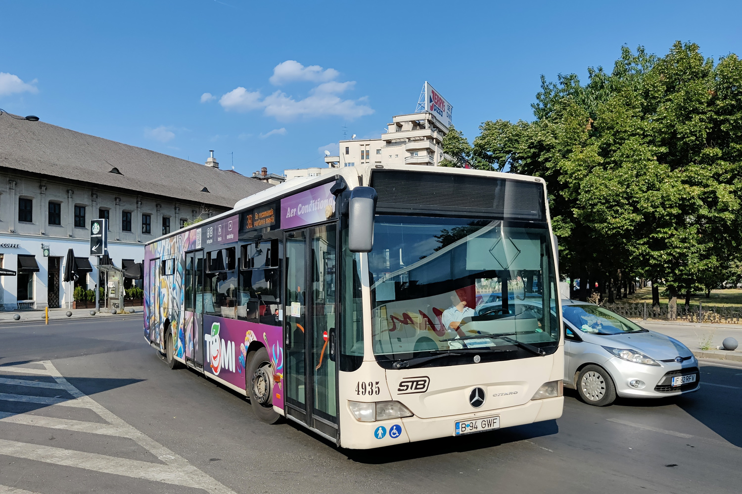 Маз 103 1/43. Румыния автобусы в городе. Автобус 387. Салон старых румынских автобусов. Фото старых автобусов румынии.