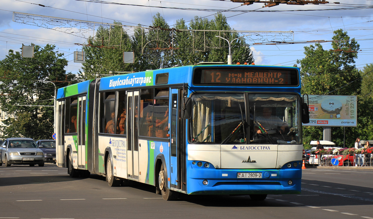 Vitebsk region, MAZ-105.465 # 011400