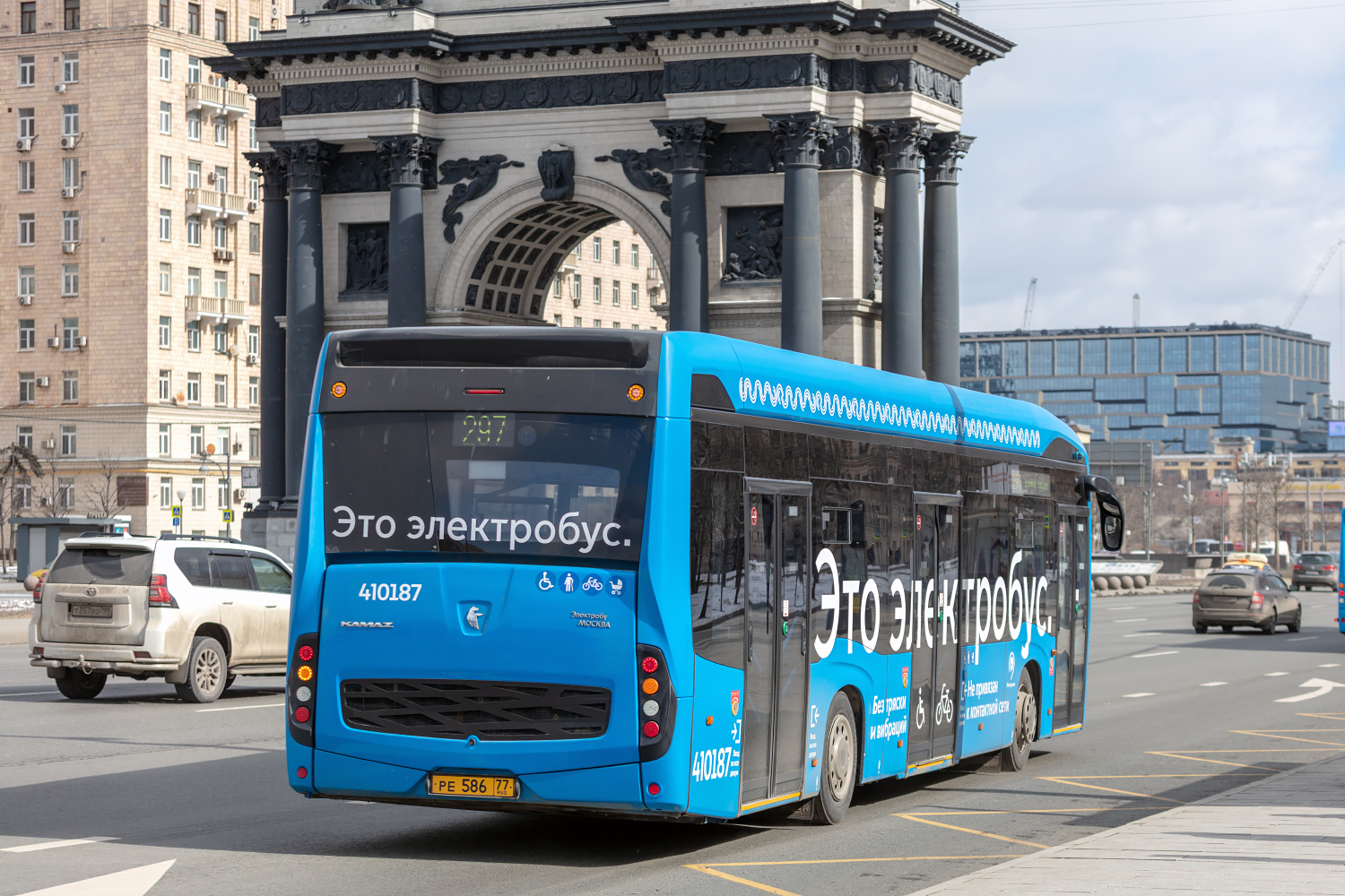 Москва, КАМАЗ-6282 № 410187