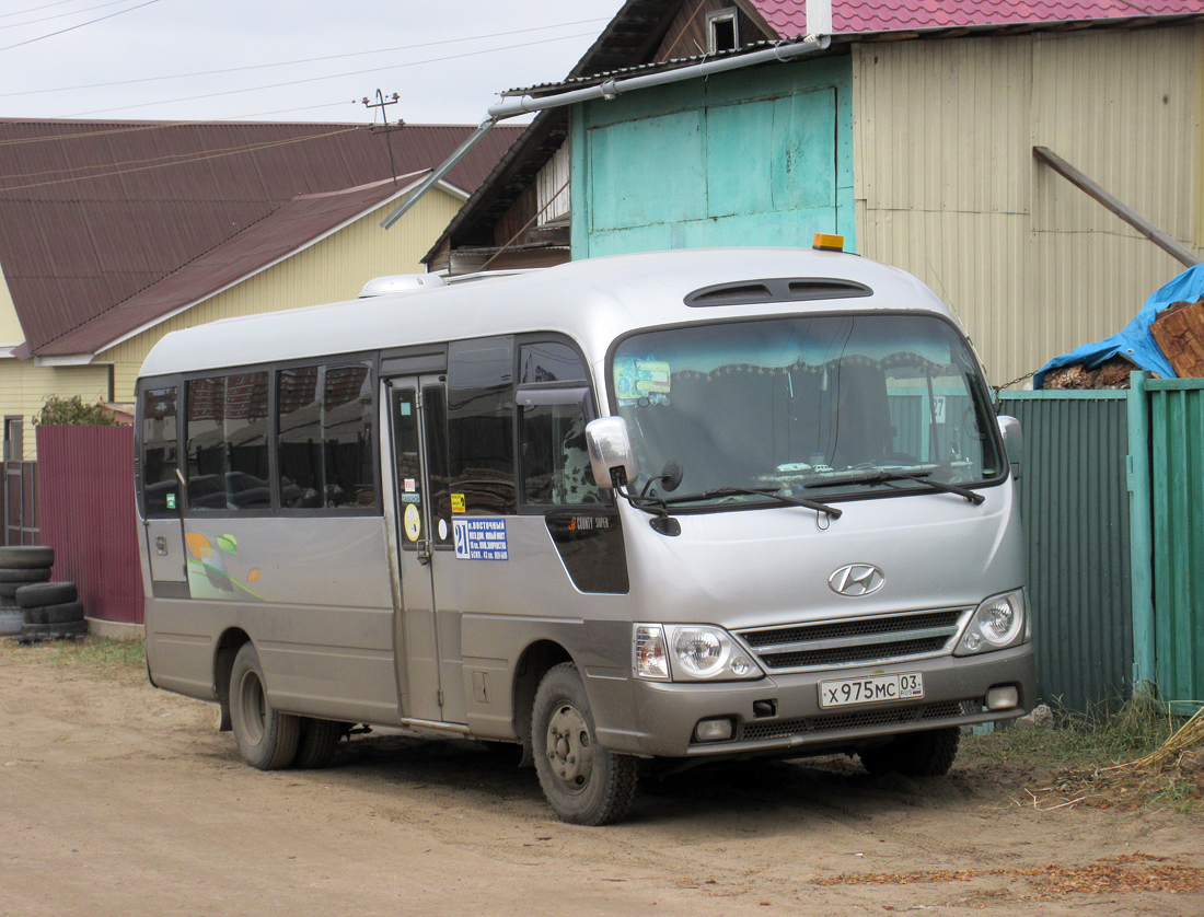 Бурятия, Hyundai County № Х 975 МС 03