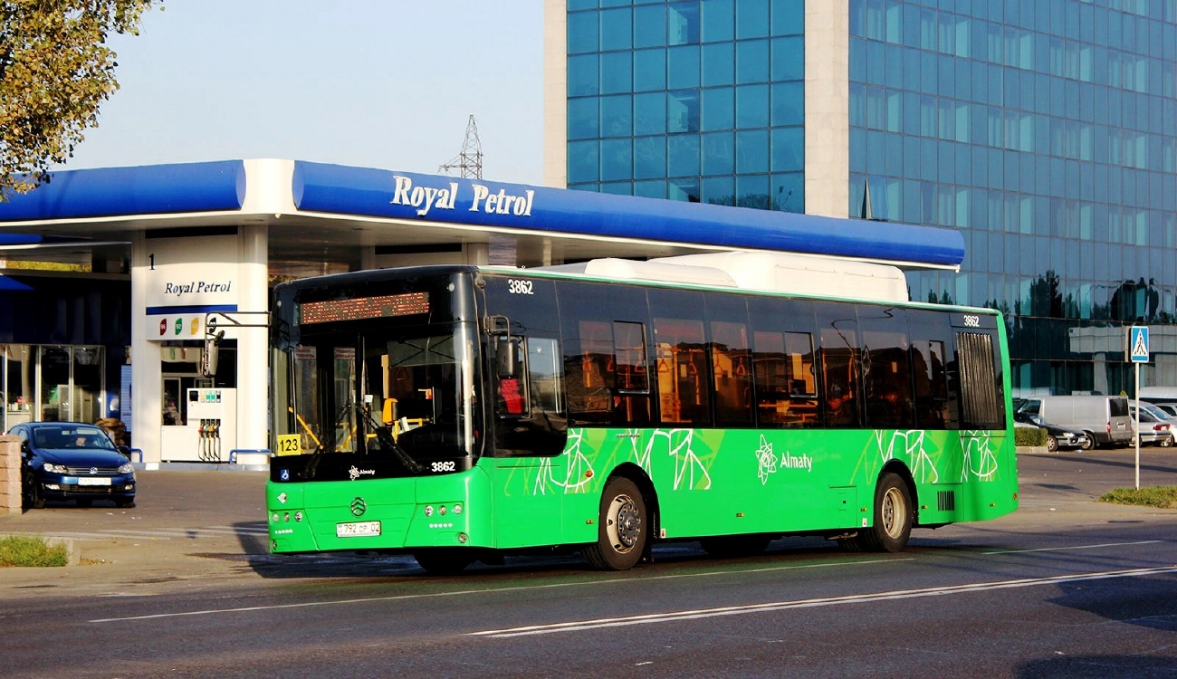 Алматы, Golden Dragon XML6125CN (Hyundai Trans Auto) № 3862