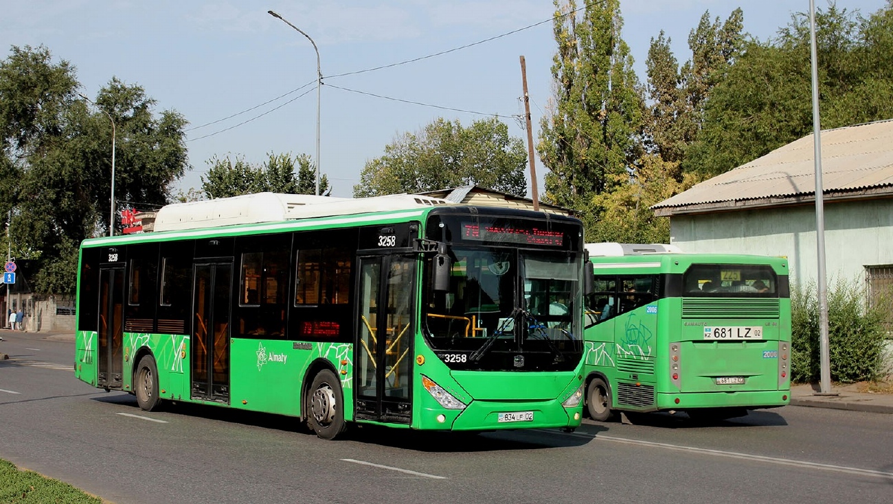 Алматы, Zhong Tong LCK6125HGAN № 3258 Алматы, Zhong Tong LCK6125HGAN № 3258