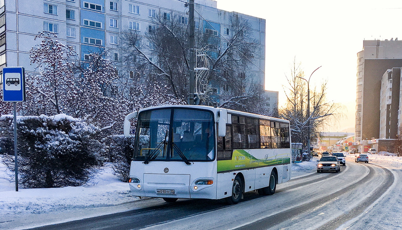 Алтайский край, КАвЗ-4235-41 № Н 010 ТС 22
