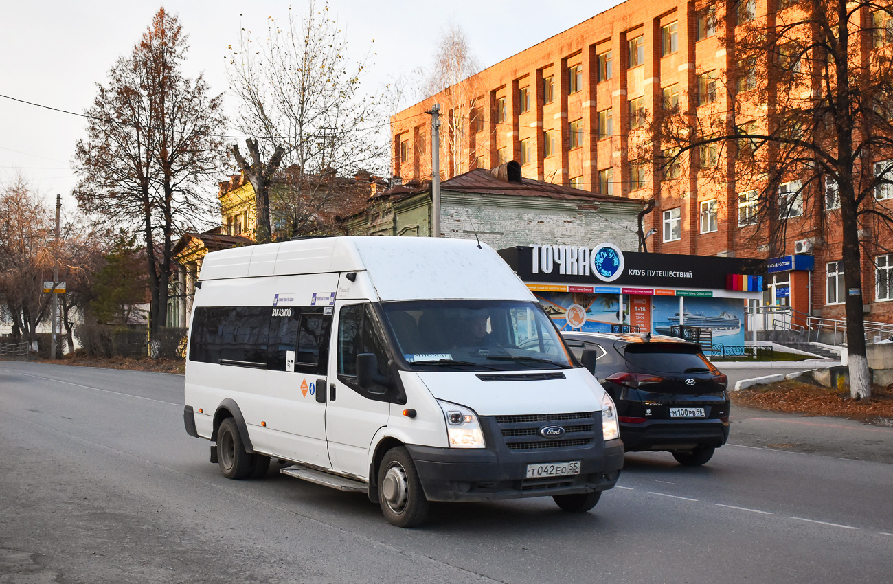 Свердловская область, Ford Transit [RUS] (Z6F.ESF.) № Т 042 ЕО 55