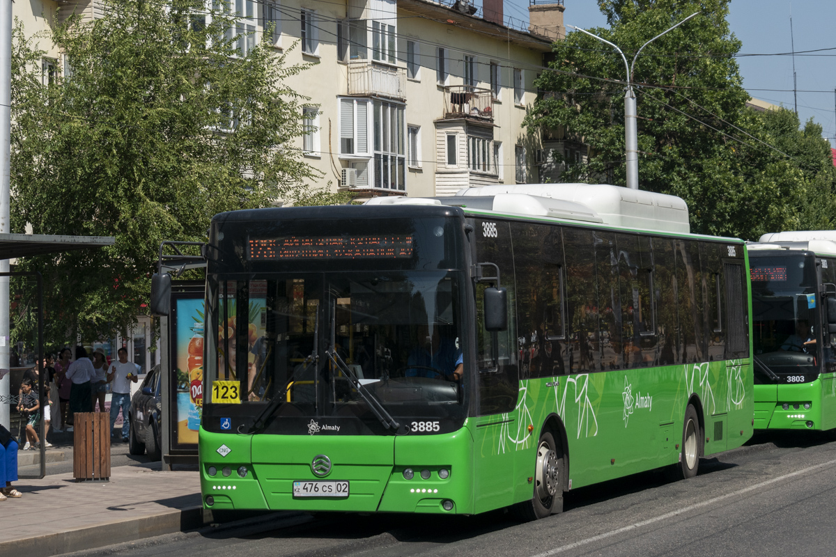 Ałmaty, Golden Dragon XML6125CN (Hyundai Trans Auto) Nr 3885