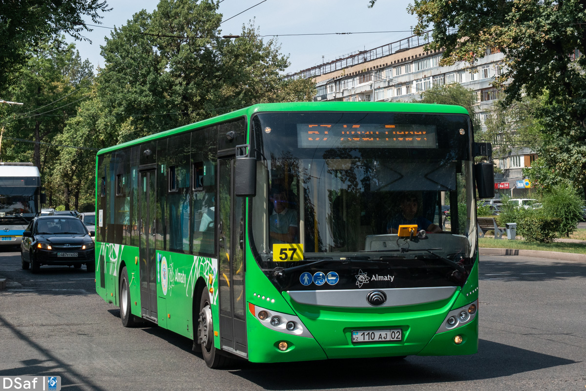 Алматы, Yutong ZK6118HGA (СарыаркаАвтоПром) № 110 AJ 02